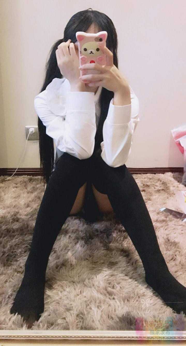 双马尾萝莉@我是你可爱的小猫 JK制服 [12P] 2