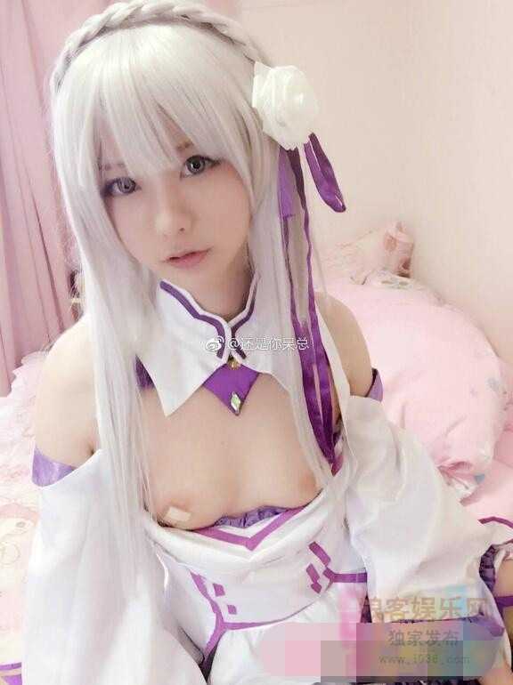 极品萝莉网红习呆呆收费套图之艾米[34P/2V/49M] 1