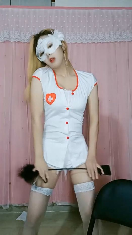 快手火辣艾米(面纱女神)定制骚舞 三弹合集[MP4/50V/4.5G]（2）