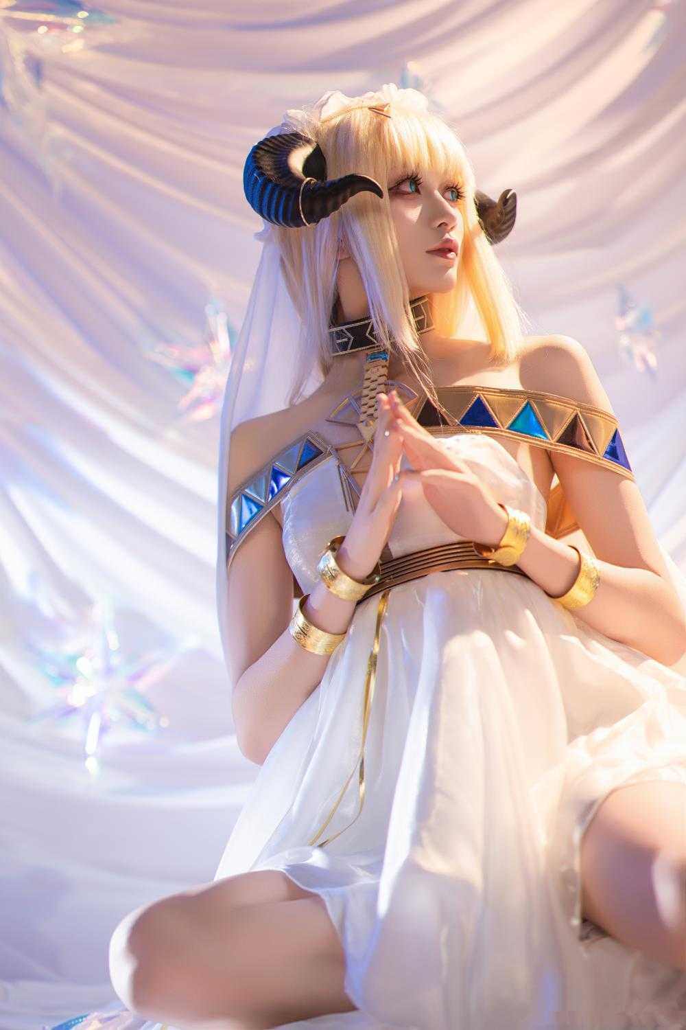 [几何尼亚poiii]  - 夜莺｜流辉 [12P/124.22M](3