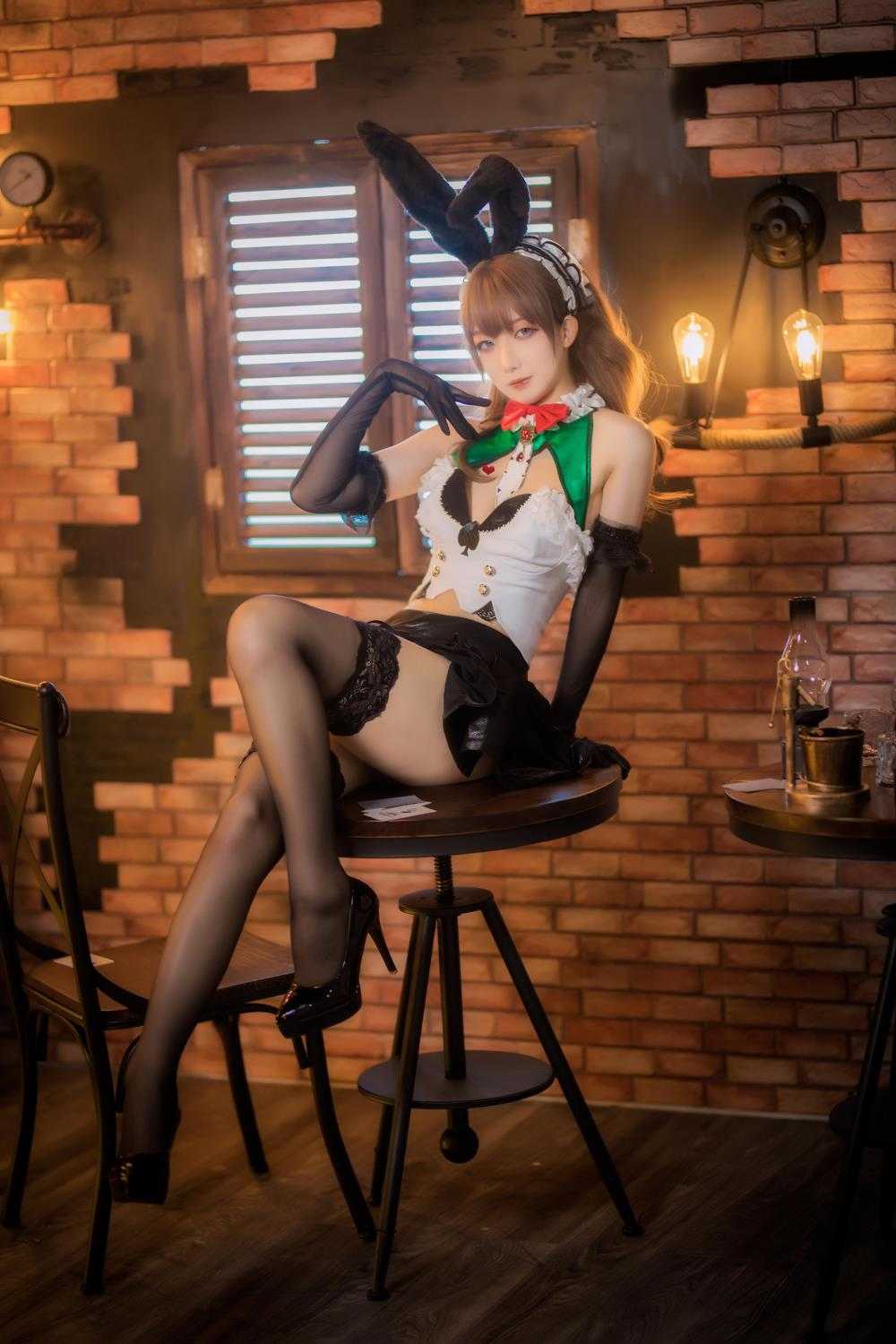 [封疆疆v] 碧蓝航线x死或生 莫妮卡 女郎 [31P/227M] 4