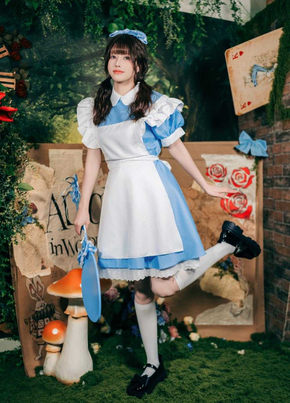 [鹿八岁] 爱丽丝梦游仙境 [24P/960M] 1