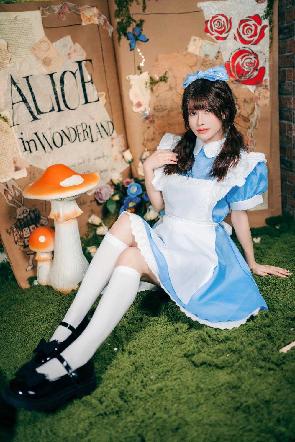 [鹿八岁] 爱丽丝梦游仙境 [24P/960M] 3