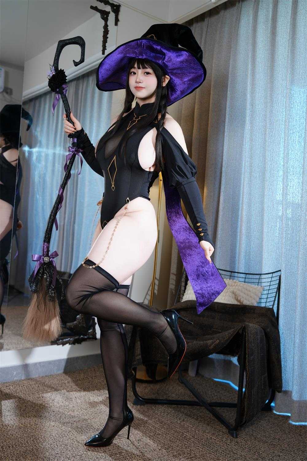 [一只毛毛帽] 魔女之夜 [105P/2V/1.89G] 2