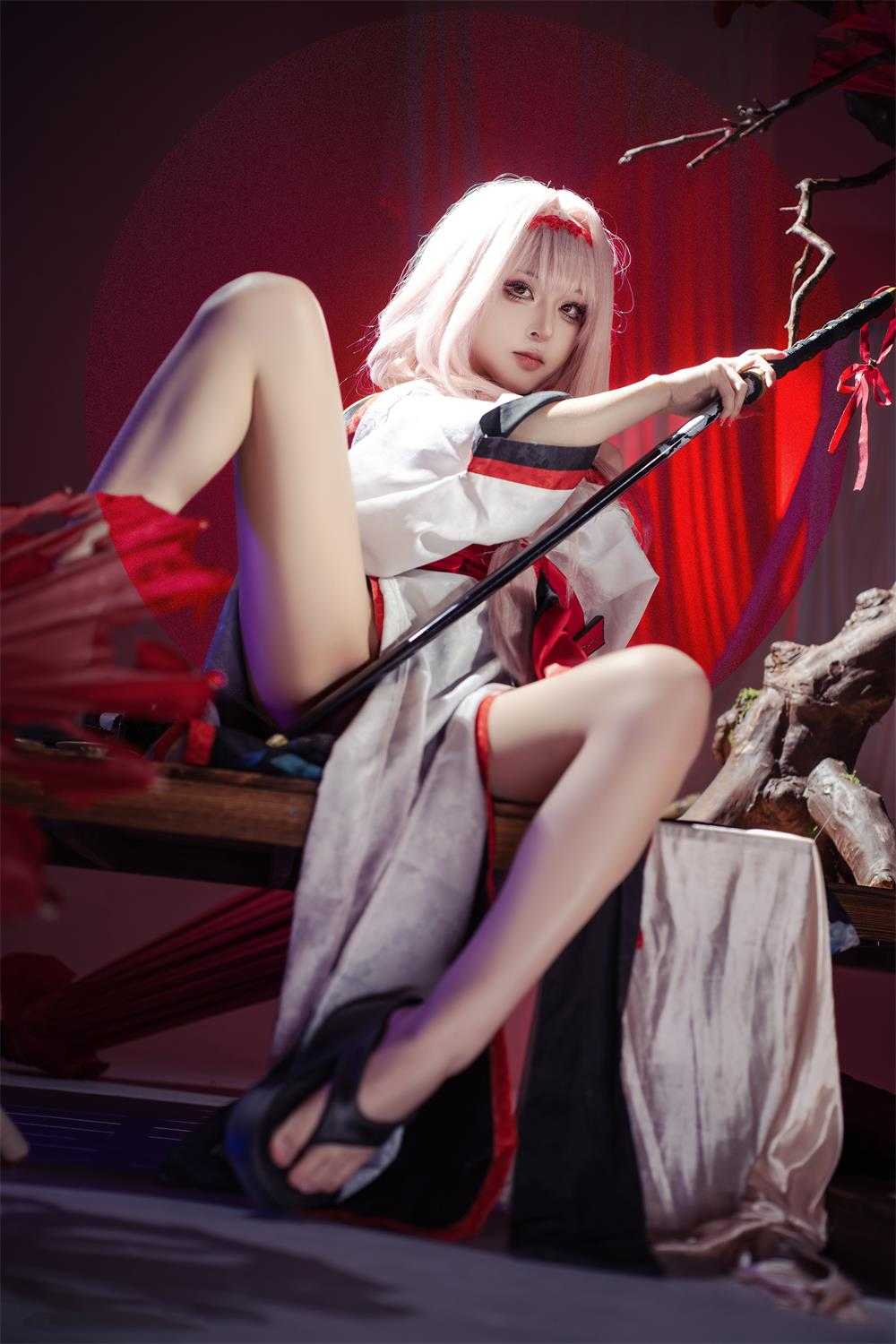 [矢量鱼]-Nikke胜利女神 暗莲[30P/352M] 2