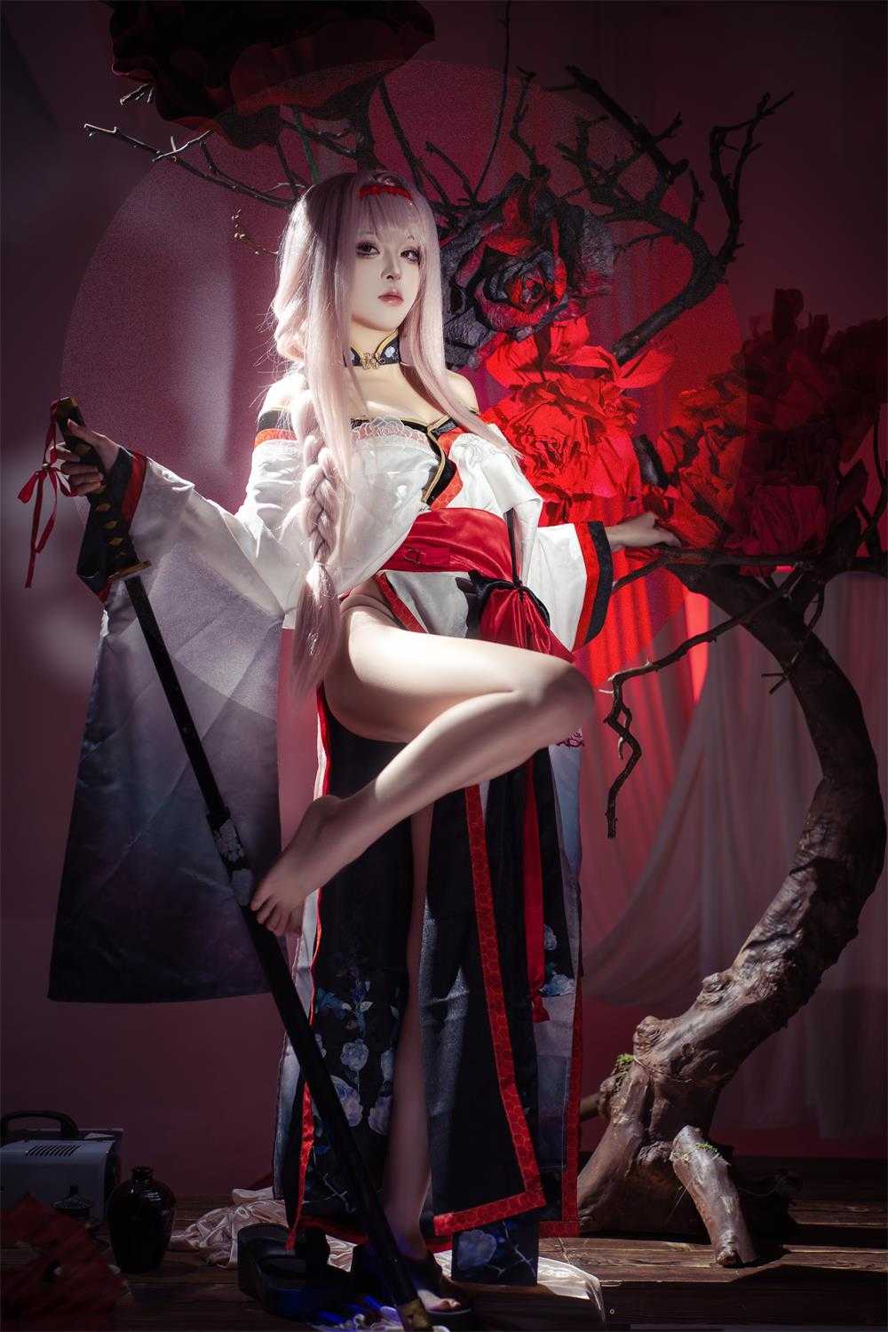 [矢量鱼]-Nikke胜利女神 暗莲[30P/352M] 1